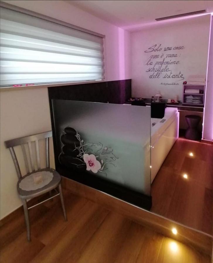 Bellavistarelax Hotel Giulianova Bagian luar foto