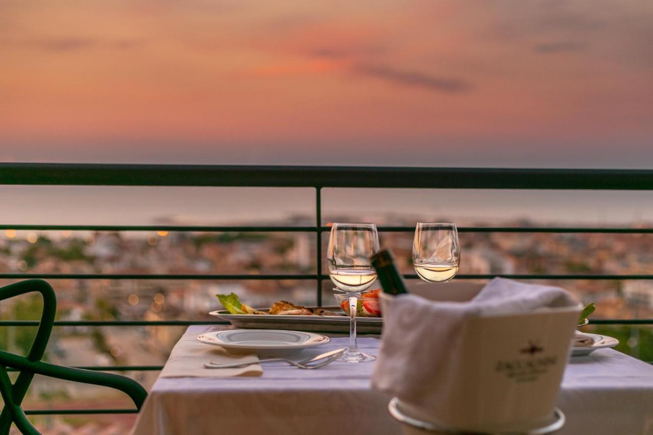 Bellavistarelax Hotel Giulianova Bagian luar foto