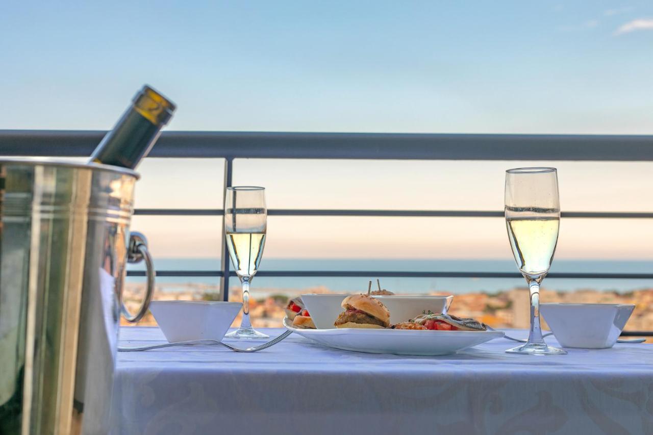 Bellavistarelax Hotel Giulianova Bagian luar foto
