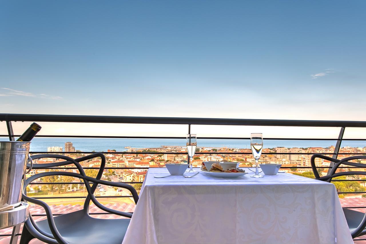 Bellavistarelax Hotel Giulianova Bagian luar foto